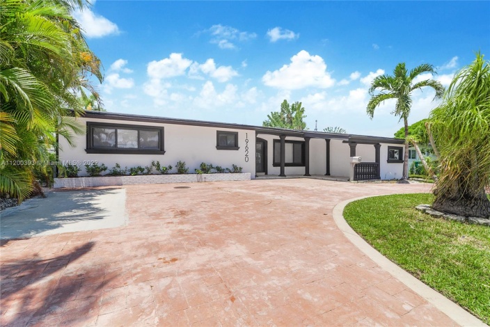 19th 19620 NE Ave,Miami,Florida,Sold,19620 NE,1006