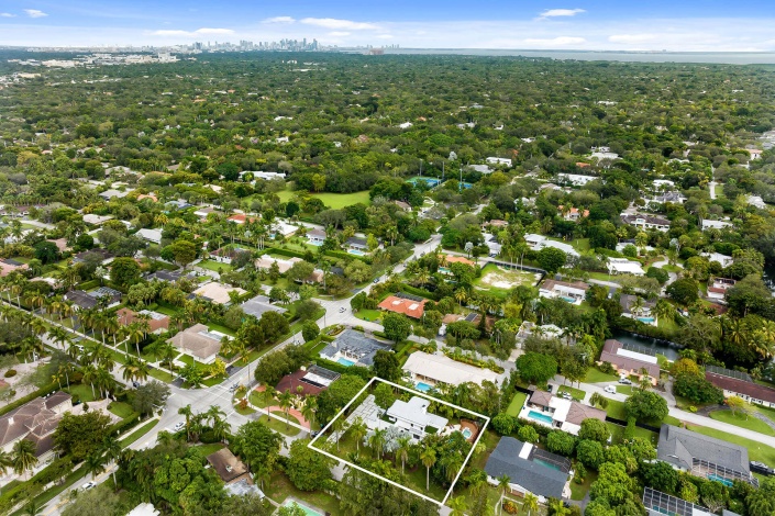 10475 SW 72nd Ave Pinecrest Pinecrest,Florida 33156,Sold,10475 SW 72nd Ave Pinecrest,1008