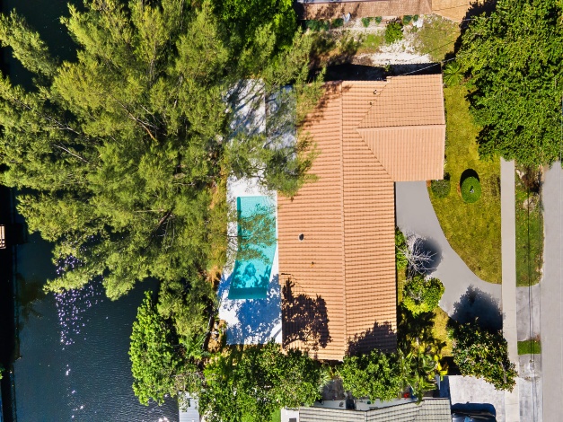 2390 NE 196th St,Miami,FL 33180,Miami,Florida 33180,Sold,2390 NE 196th St,Miami,FL 33180,1010