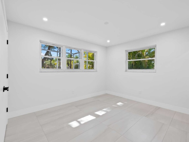 Palmetto Bay,Florida 33158,Sold,1013
