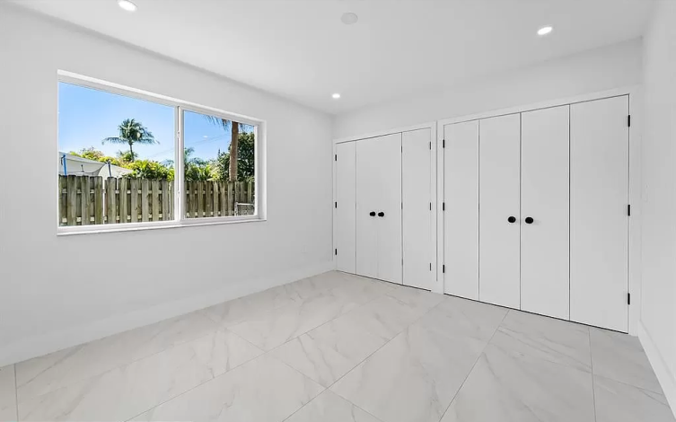 Miami,Florida 33156,Sold,1014