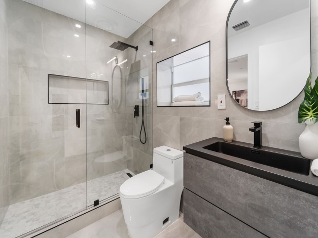 Miami,Florida 33156,Sold,1014