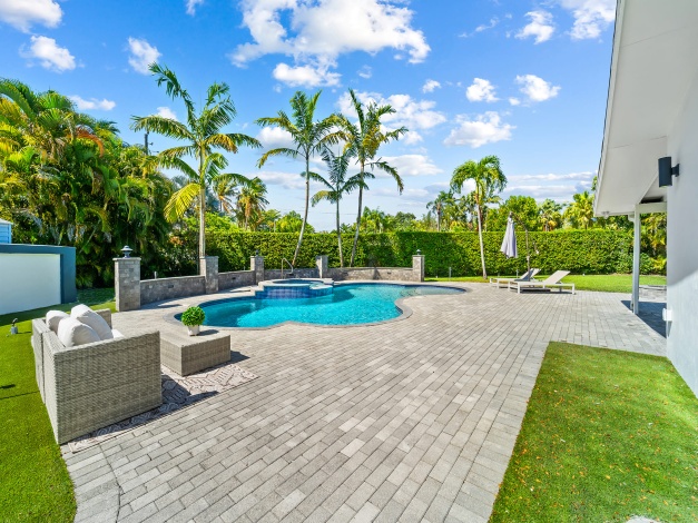 Miami,Florida 33156,For Sale,1014