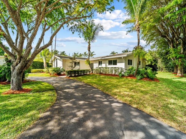 Miami,Florida 33156,Sold,1014