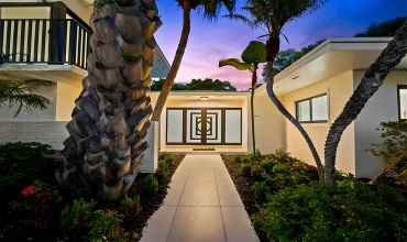 13845 SW 73rd Ct,Palmetto Bay,FL 33158,USA,Palmetto Bay,Florida 33158,Sold,13845 SW 73rd Ct,Palmetto Bay,FL 33158,USA,1018