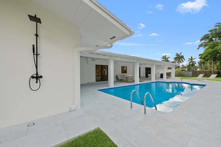 7125 SW 119th St,Pinecrest,Florida 33156,For Sale,SW 119th St,1019