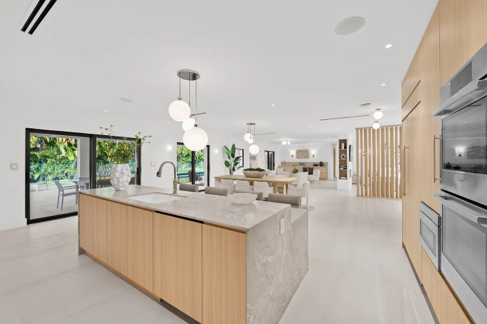 7125 SW 119th St,Pinecrest,Florida 33156,For Sale,SW 119th St,1019